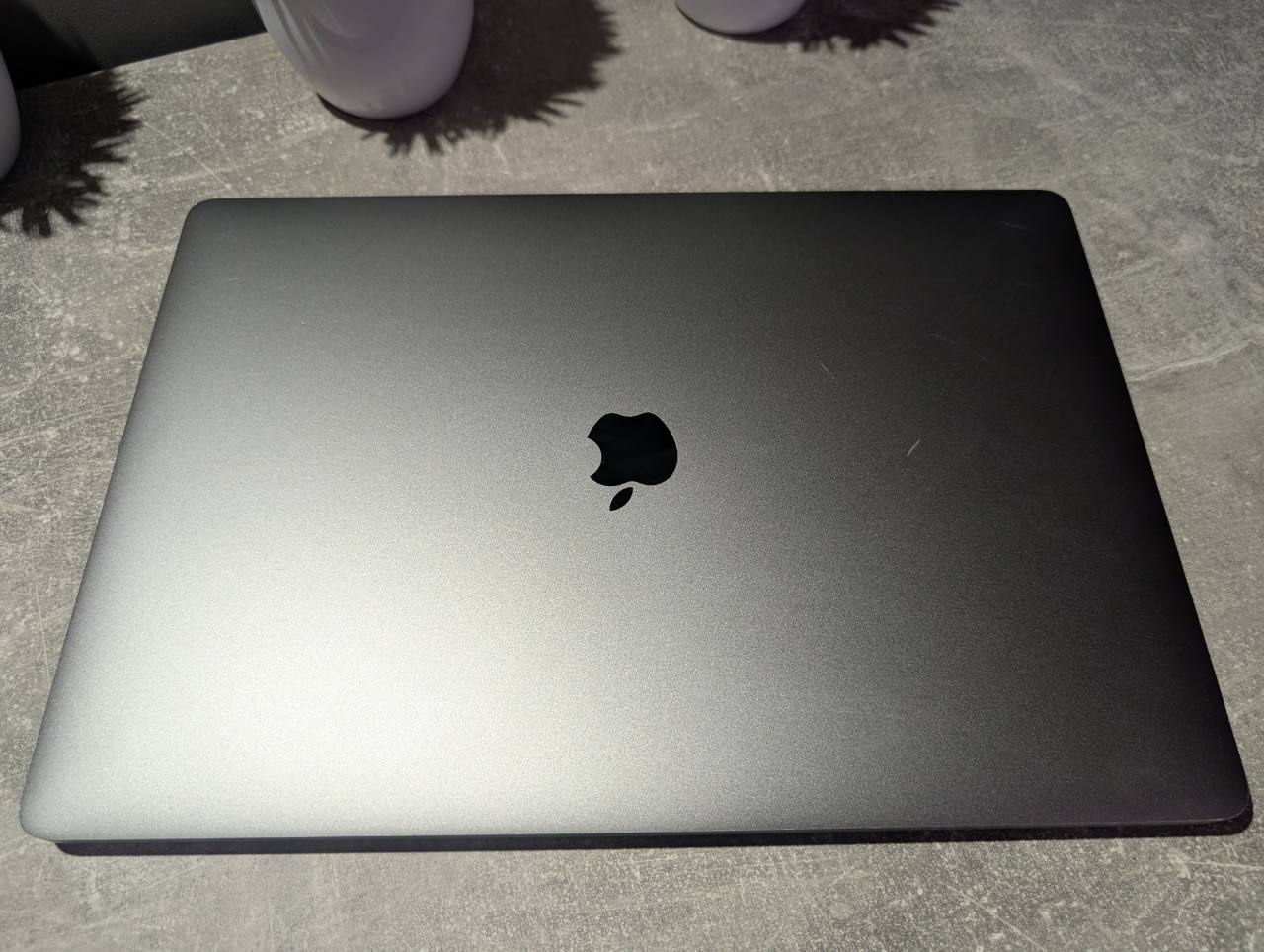 Apple MacBook Pro 16" TouchBar i9/16/1Tb — фото 2