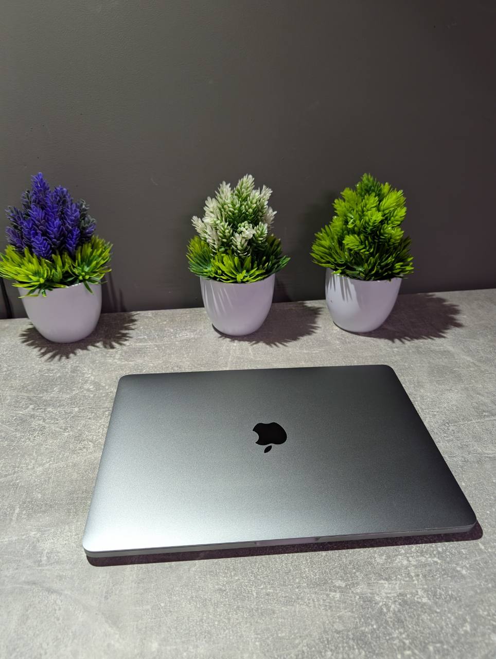 Apple MacBook Pro 13 Touch Bar i7/32/1Tb — фото 2